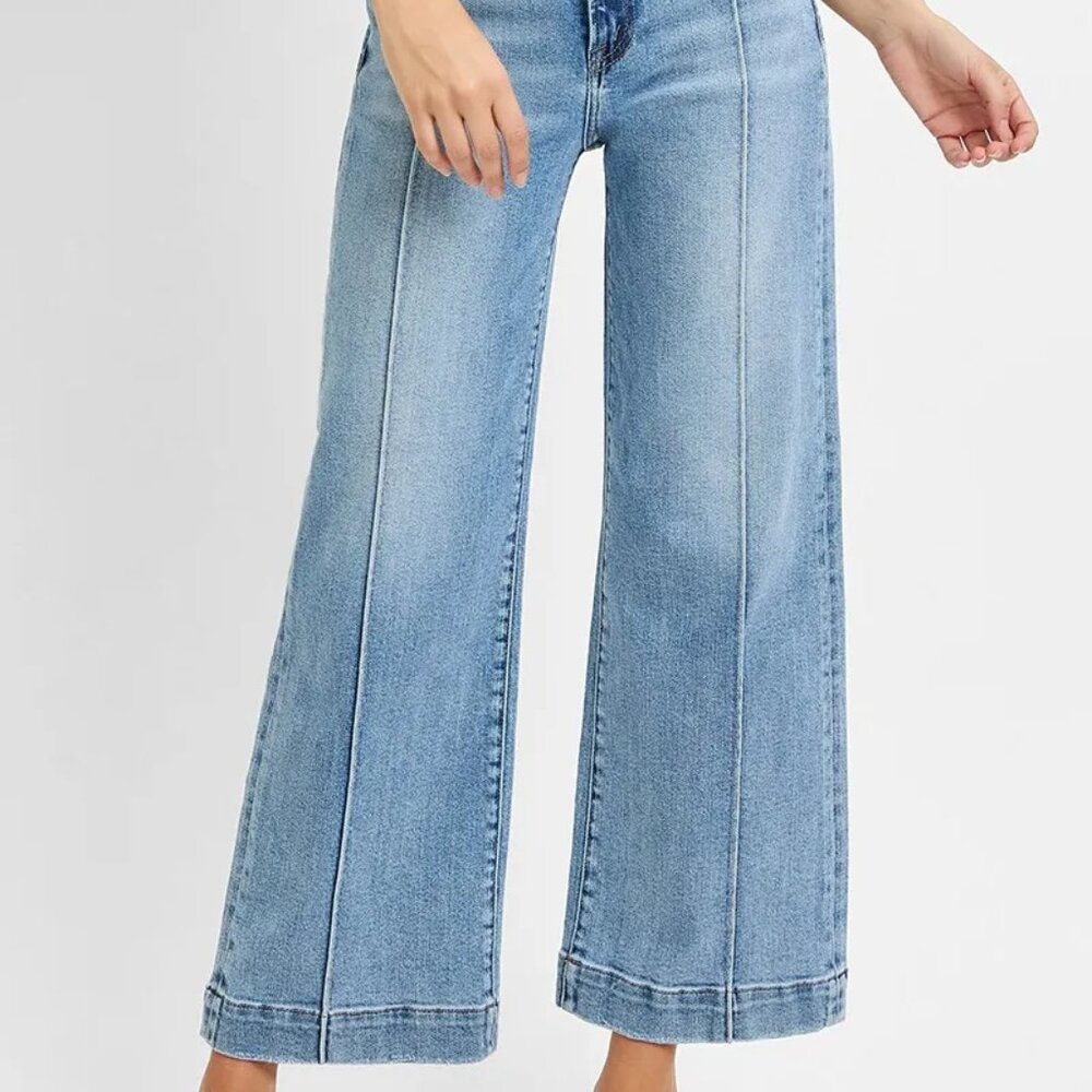 ✨NWT RISEN Full Size High Rise Crop Wide Leg Jeans Plus Size - Picture 2 of 6